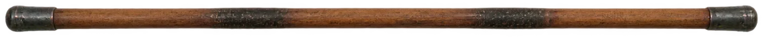 Iron-capped long staff